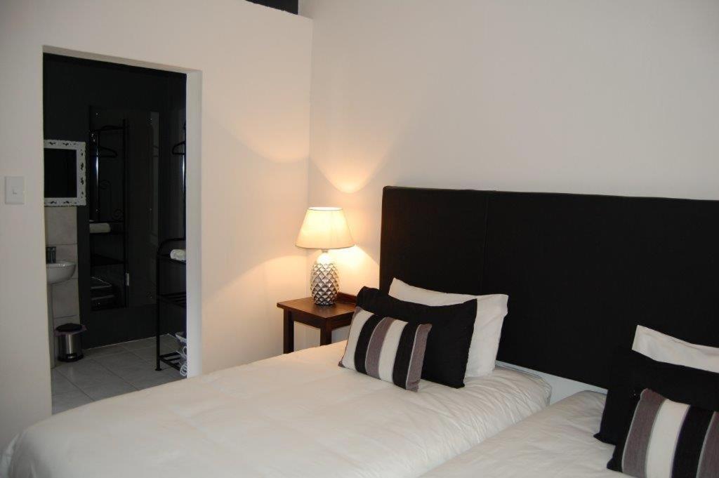 7 Cities Guesthouse Кредок Екстер'єр фото