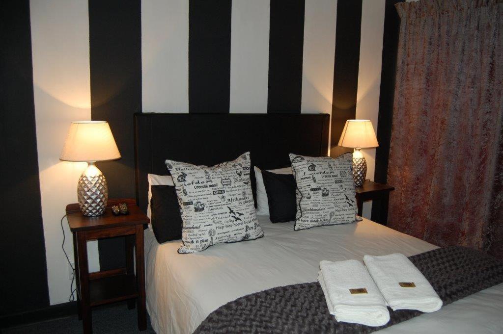 7 Cities Guesthouse Кредок Екстер'єр фото