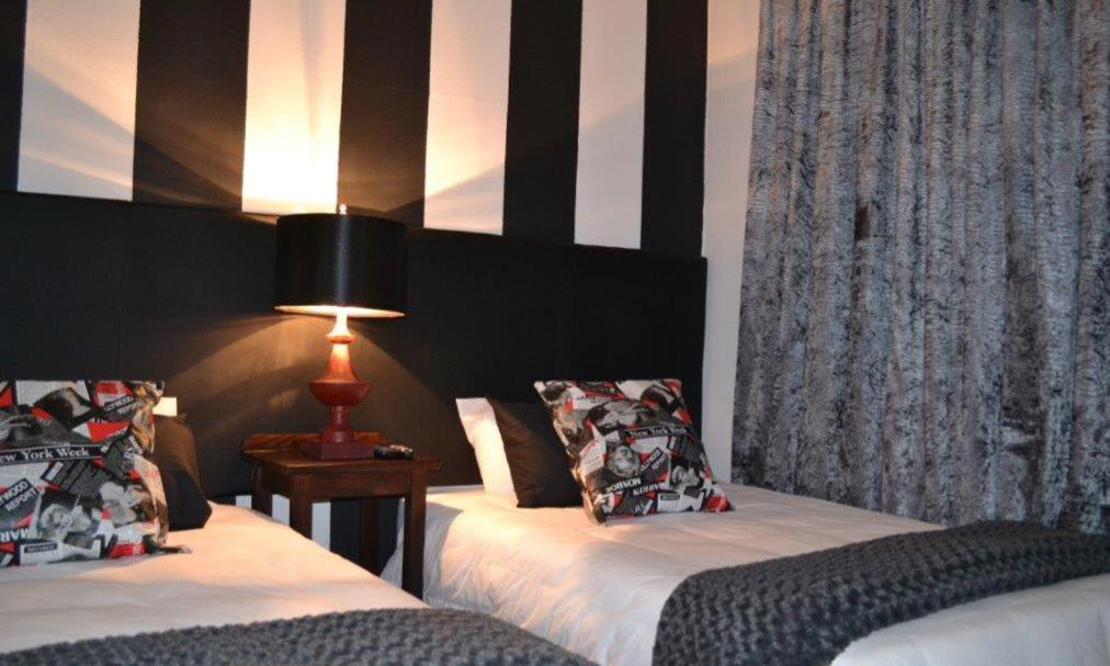 7 Cities Guesthouse Кредок Екстер'єр фото